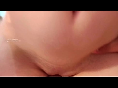 ❤️ Ablamın odasında uyuyorum ve ben böyle uyandım ️❌ Sikiş videosu tr.123sex.ru ❌