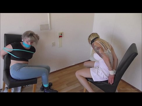 ❤️ Bağımlı / bağlı ve ağzı tıkalı / sıkıntı içinde küçük hanım ️❌ Sikiş videosu tr.123sex.ru ❌