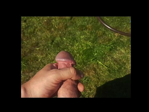 ❤️ Sıcak hottie gets ona pembe kedi becerdin ve cums ile bir fışkırtma içinde bir yaz bahçesinde ️❌ Sikiş videosu tr.123sex.ru ❌